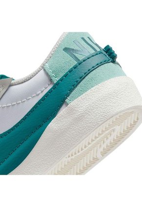 TENIS NIKE MUJER DQ1470-106 BLAZER