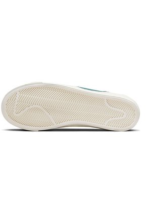 TENIS NIKE MUJER DQ1470-106 BLAZER