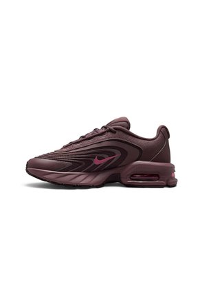 TENIS AIR MAX FIRE NIKE