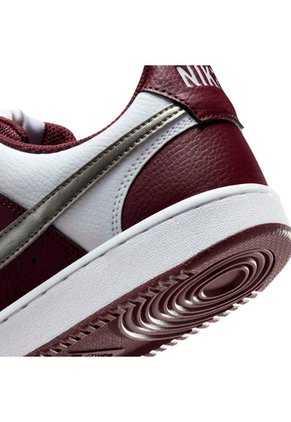 TENIS COURT VISION LO NN MET NIKE