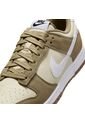 Tenis Hombre Lifestyle Nike Dunk Low Retro SE Marrón de Nike