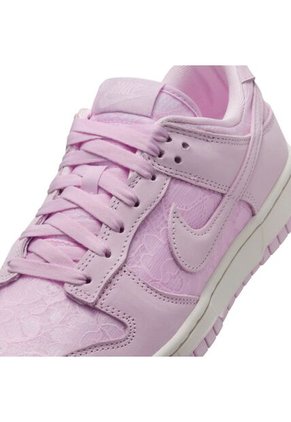 Tenis Mujer Lifestyle Nike Dunk Low Morado