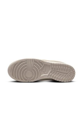 Tenis Hombre Lifestyle Nike Dunk Low Retro SE Gris