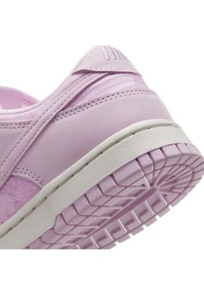 Tenis Mujer Lifestyle Nike Dunk Low Morado