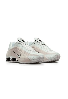TENIS SHOX R4 SE NIKE