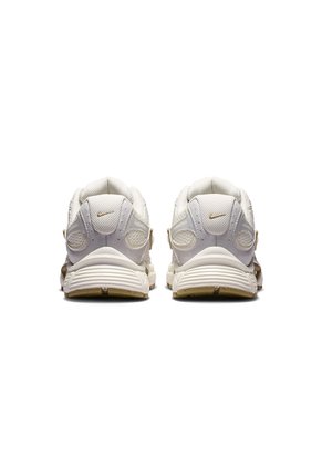 TENIS V5 RNR NIKE