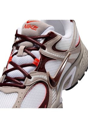 TENIS V5 RNR CTBS NIKE