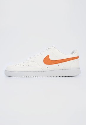 Tenis Lifestyle Marfil-Naranja Nike Court Vision Lo