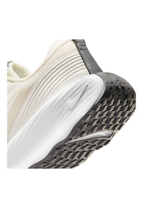 TENIS NIKE MUJER FV6343-120 PROMINA Talla 9.5