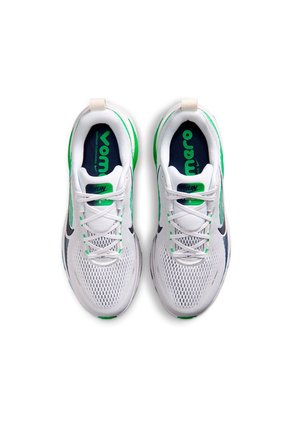 TENIS VOMERO 18 NIKE