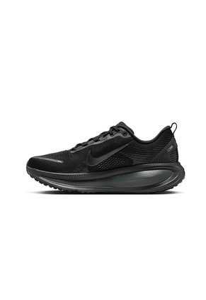 TENIS VOMERO 18 NIKE
