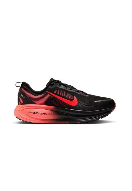 TENIS VOMERO 18 NIKE