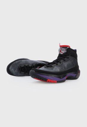 Tenis Basketball Negro-Violeta-Rojo Nike Air Jordan XXXVII