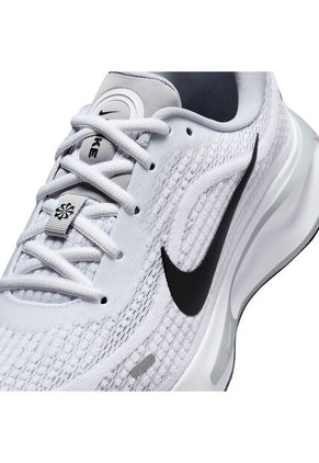 TENIS NIKE MUJER FJ7765-117 RUN SWIFT Talla 8.5