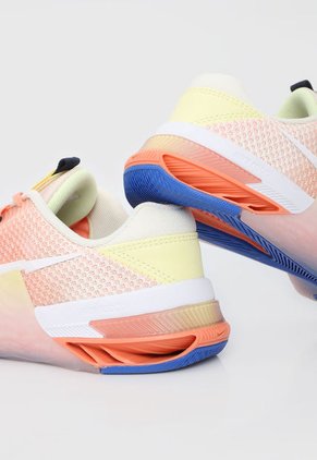 Tenis Training Multicolor Nike Metcon 7