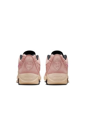 Tenis Hombre LeBron Witness 9 Rosa