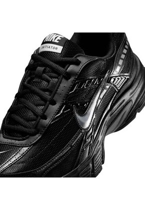 TENIS  INITIATOR  NIKE