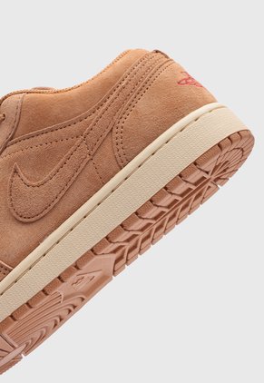 Tenis Lifestyle NIKE Air Jordan 1 Low Café