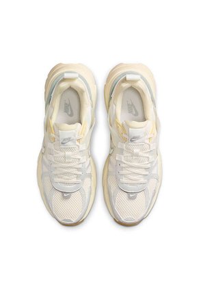 TENIS NIKE MUJER FD0736-108 V2K RUN Talla 7.5