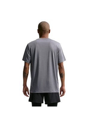 CAMISETA DF TEE STD FLEX NIKE