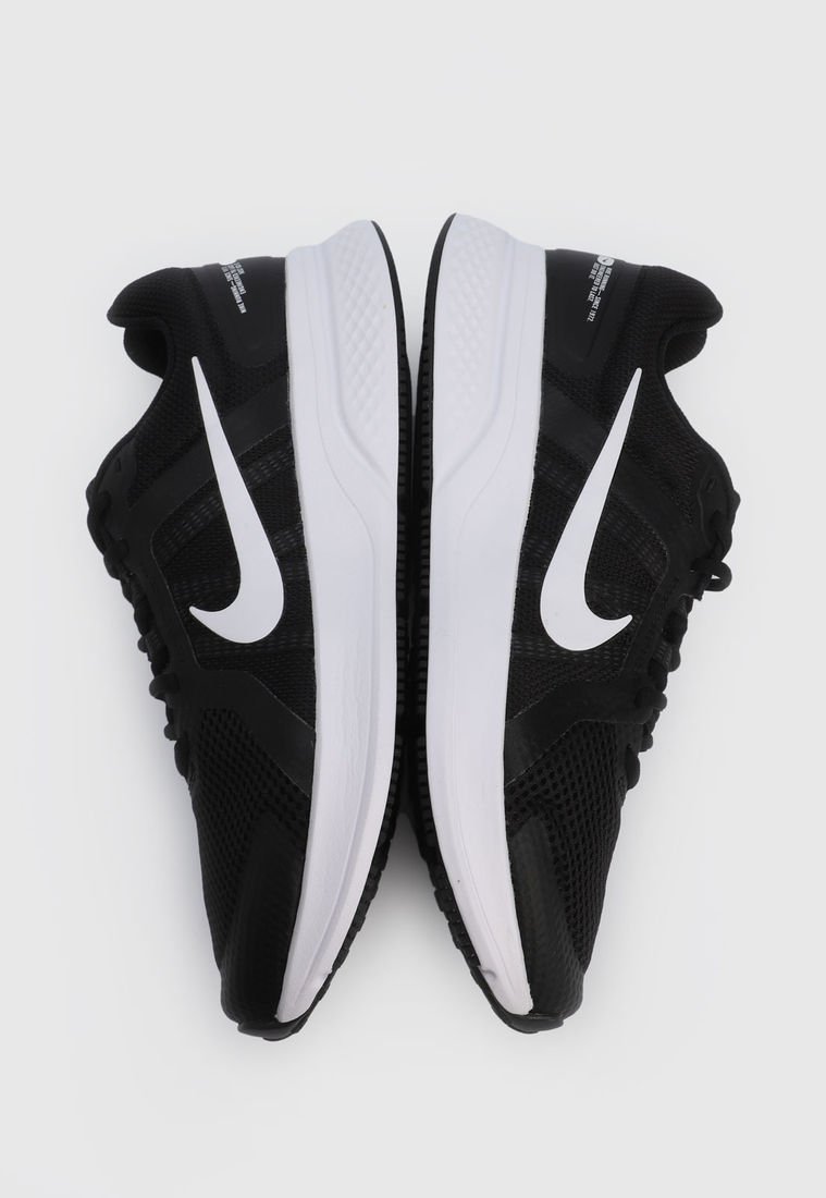 Tenis Running Negro-Blanco Nike Run Swift 2 - Compra Ahora | Dafiti Colombia