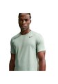 Camiseta Nike M Df Tee Std Flex Hombre-Verde de Nike