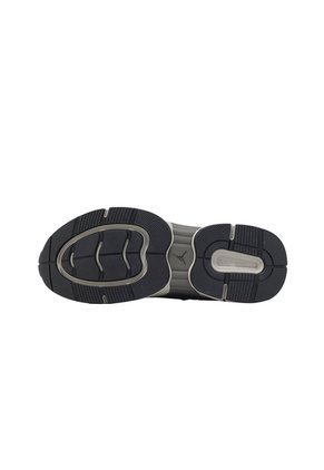 TENIS JORDAN TRUNNER NIKE