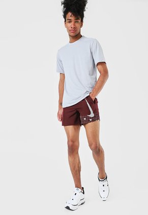 Short Vino Tinto-Plateado Nike