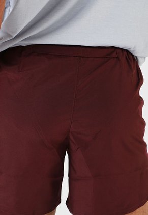 Short Vino Tinto-Plateado Nike