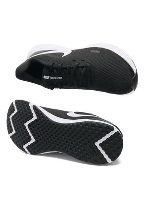 Tenis Running Negro-Blanco Nike Revolution 5