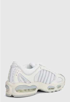 Tenis Lifestyle Blanco Nike Air Max Tailwind IV