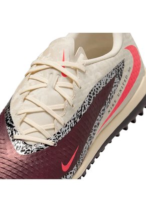 Guayos Nike United Phantom 6 Low Academy TF Hombre