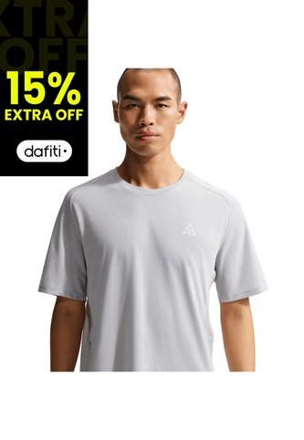 Camiseta Nike Acg Solar Chase Hombre-Gris Nike