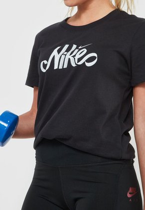 Camiseta Negro-Blanco Nike