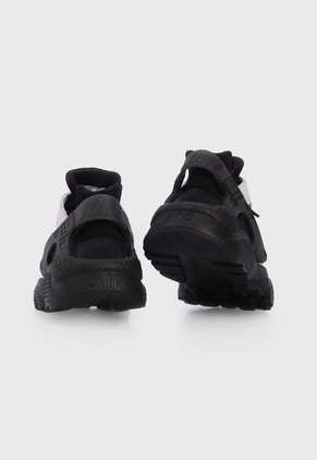 Tenis Lifestyle Blanco-Negro Nike Air Huarache