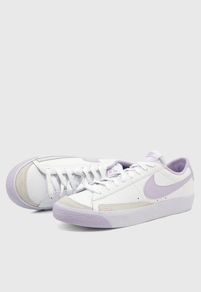 Tenis Lifestyle Blanco-Lila Nike Blazer Low '77