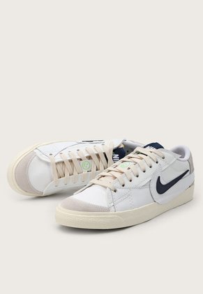 Tenis Lifestyle Blanco-Marfil-Azul Navy Nike Blazer Low 77 Jumbo SE