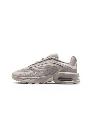 TENIS  AIR MAX FIRE NIKE