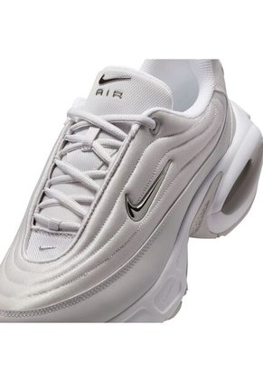 TENIS NIKE MUJER IB8880-101 AM PORTAL Talla 6