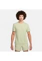 Camiseta Deportiva Hombre Nike DriFit UV Miler de Nike