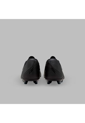 Guayos Nike Hombre Phantom Gx II Club FG/MG - Negro