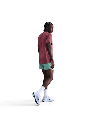 Pantaloneta Hombre Nike Stride Verde