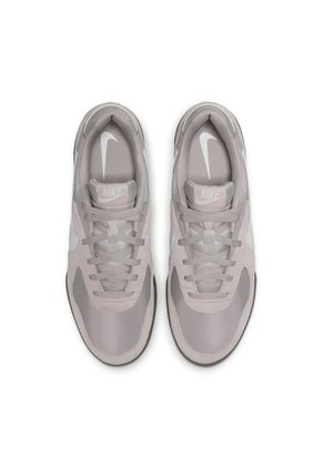 Tenis Hombre Nike Terra Manta Suede Gris