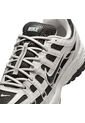 TENIS NIKE HOMBRE IO8711-101 P-6000 Talla 7.5 de Nike
