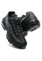 Tenis Negros-Gris Nike Air mAX 95 Utility de Nike