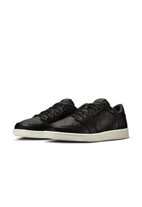 Tenis Hombre Air Jordan 1 Retro Low NS Negro