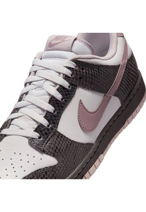 Tenis Hombre Nike Dunk Low SE