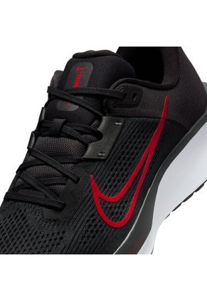 Tenis Hombre Nike Quest 6