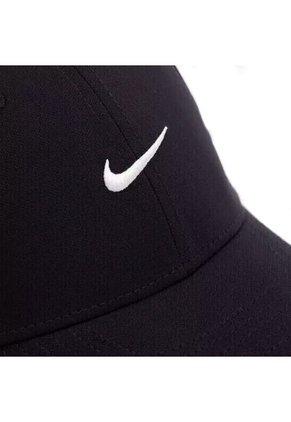 Gorra Nike Club Structured Swoosh