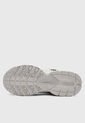 Tenis Lifestyle NIKE V5 RNR Marfil de Nike
